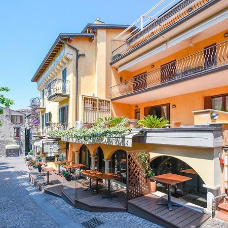 Prestige Apartment Sirmione Exterior foto