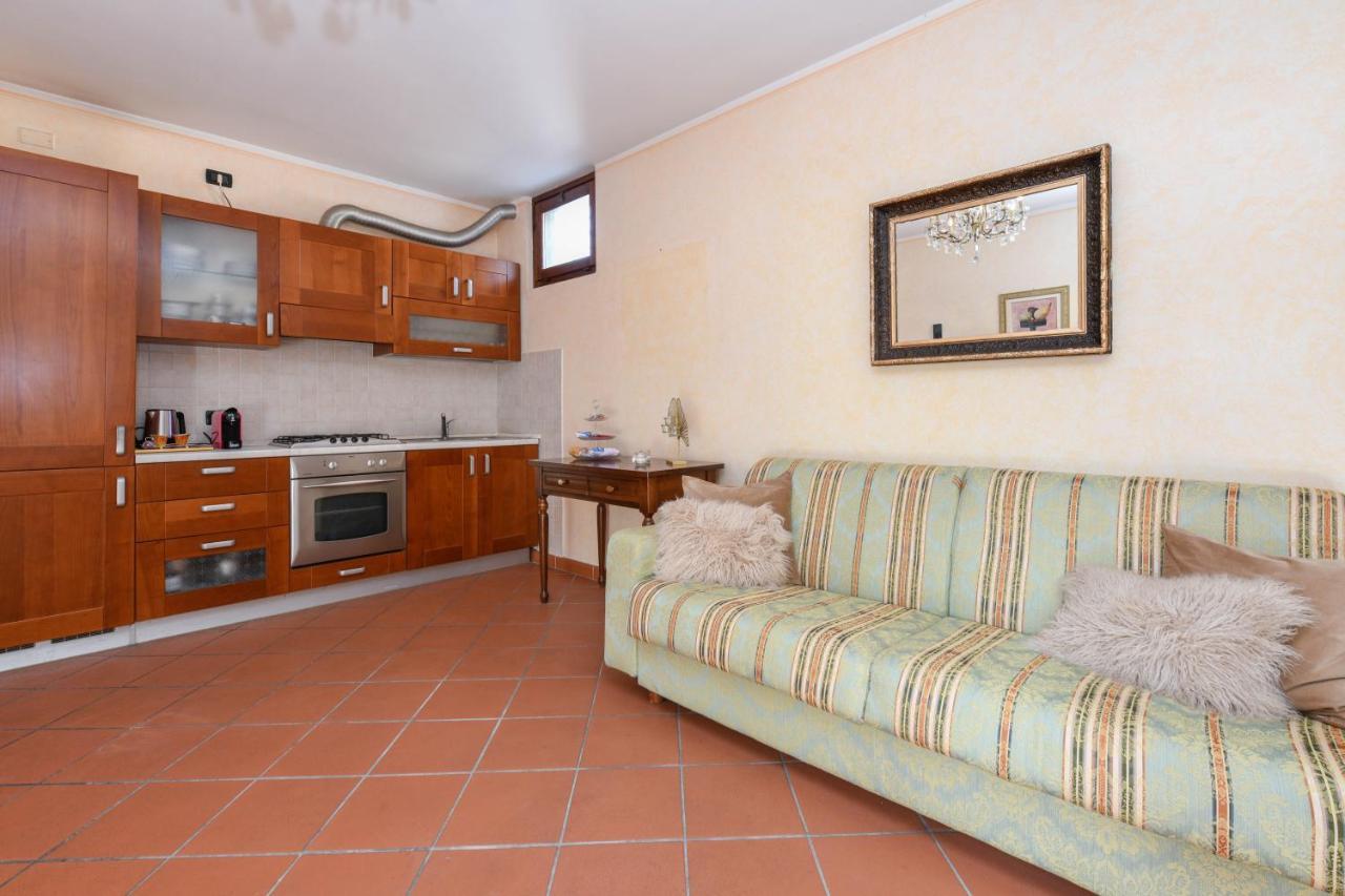 Prestige Apartment Sirmione Exterior foto
